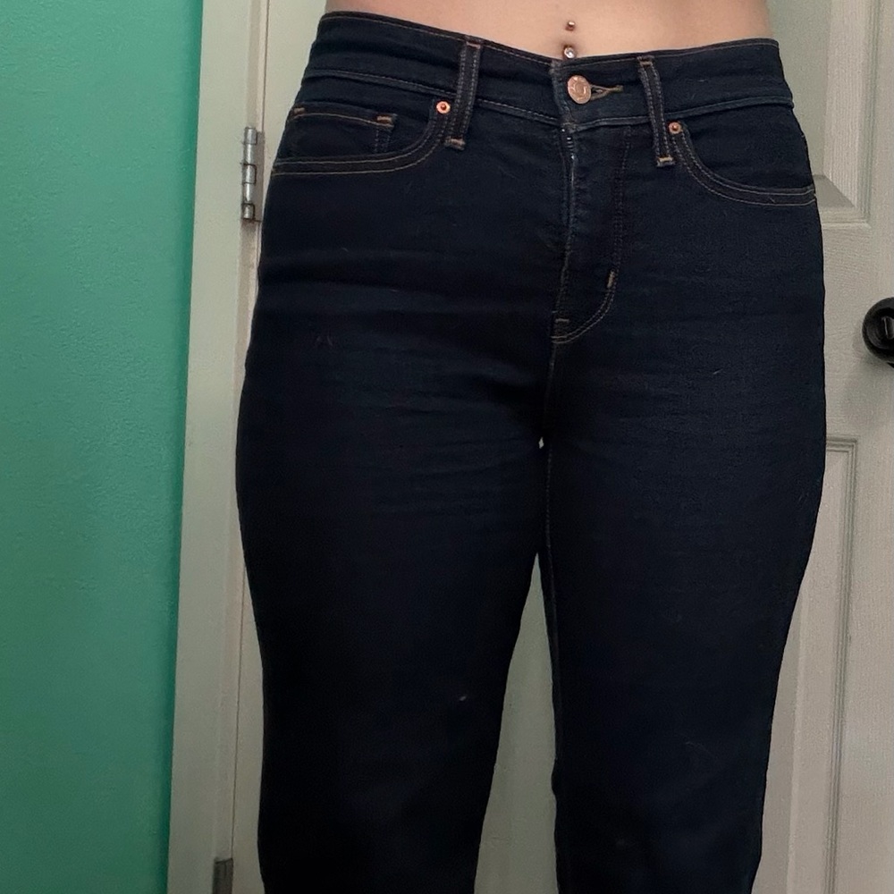 Classic Levis Women's Straight Leg Jeans